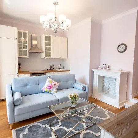 Lavender - Sloneczny Apartment Obok Dworca Pkp I Centrum Katovice Exteriér fotografie